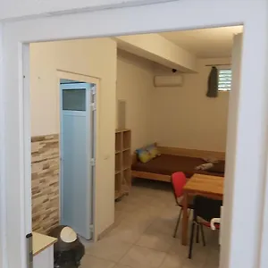 Rooms- Denis Guest house Split